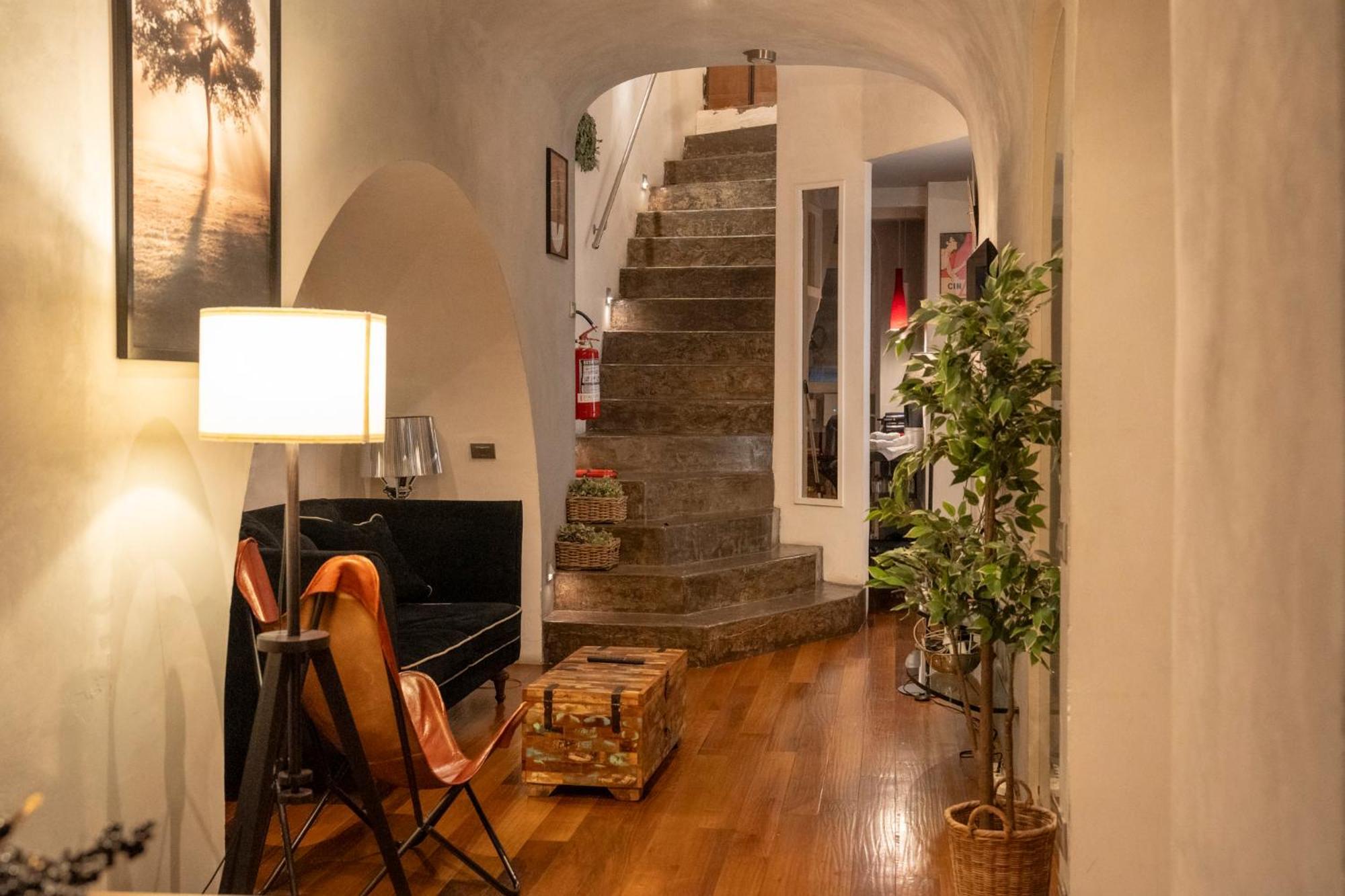 Domus Ciancaleoni - Colosseum - Rione Monti 罗马 外观 照片